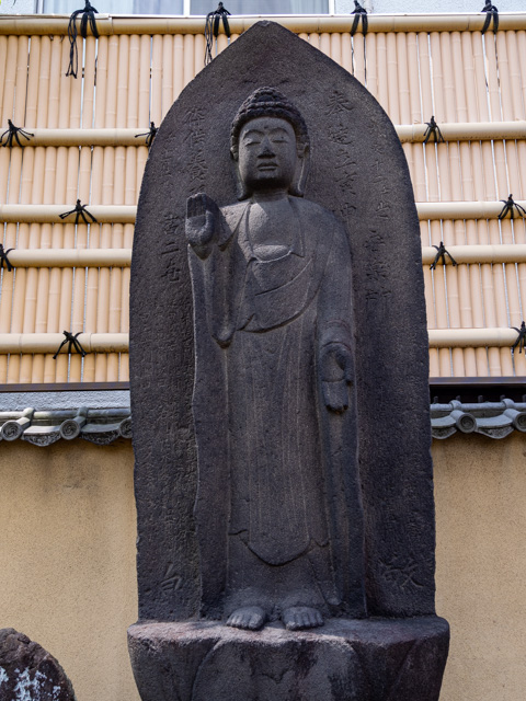 画像を別ウィンドウで表示します 画像