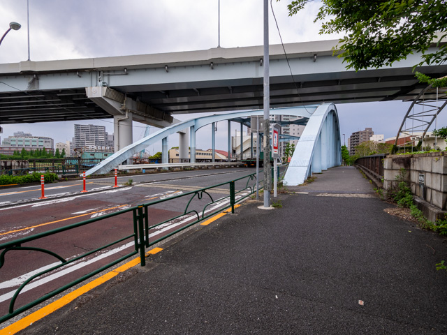 画像を別ウィンドウで表示します 画像
