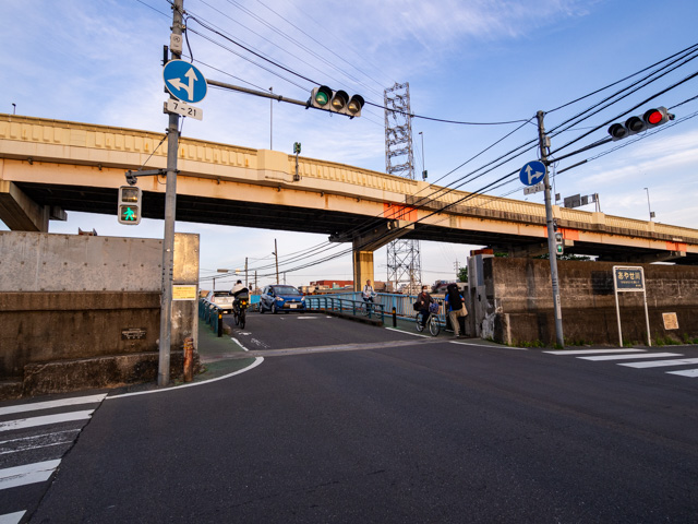 画像を別ウィンドウで表示します 画像