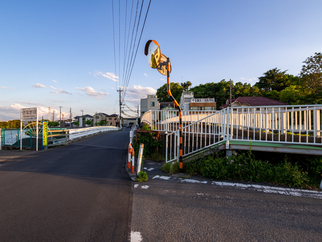 画像を別ウィンドウで表示します 画像