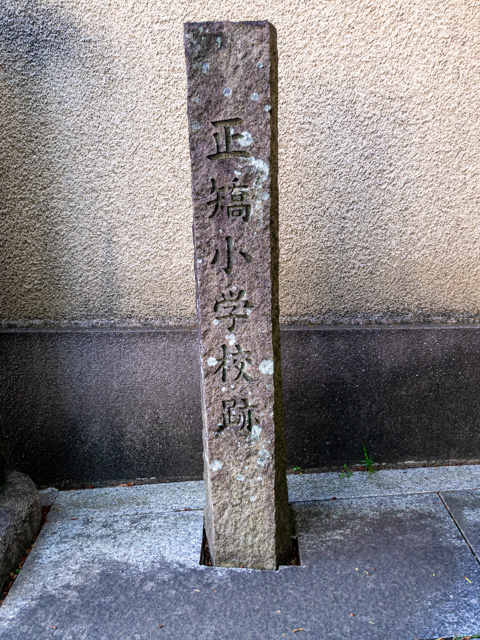 画像を別ウィンドウで表示します 画像