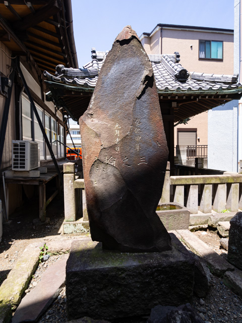 画像を別ウィンドウで表示します 画像