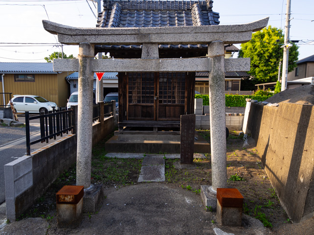 画像を別ウィンドウで表示します 画像