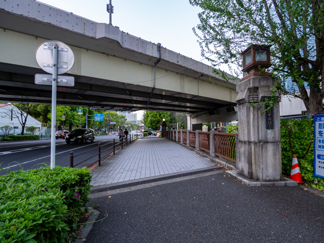 画像を別ウィンドウで表示します 画像