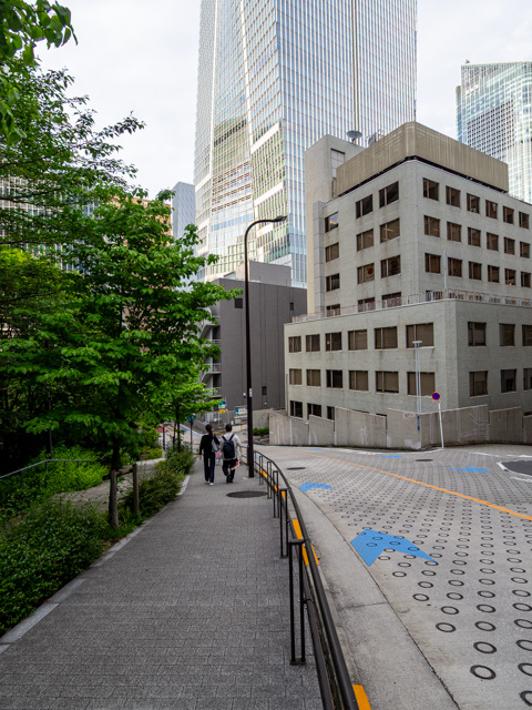 画像を別ウィンドウで表示します 画像