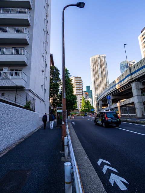 画像を別ウィンドウで表示します 画像