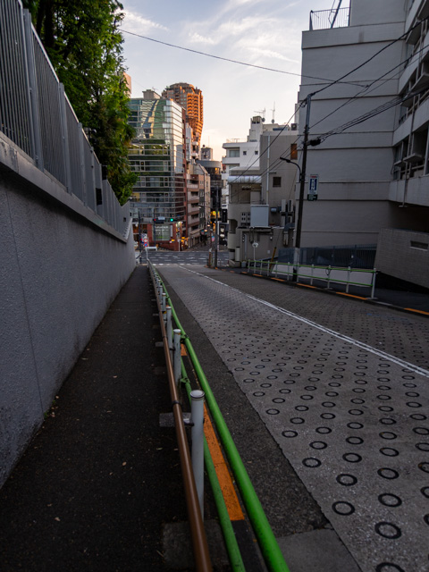 画像を別ウィンドウで表示します 画像