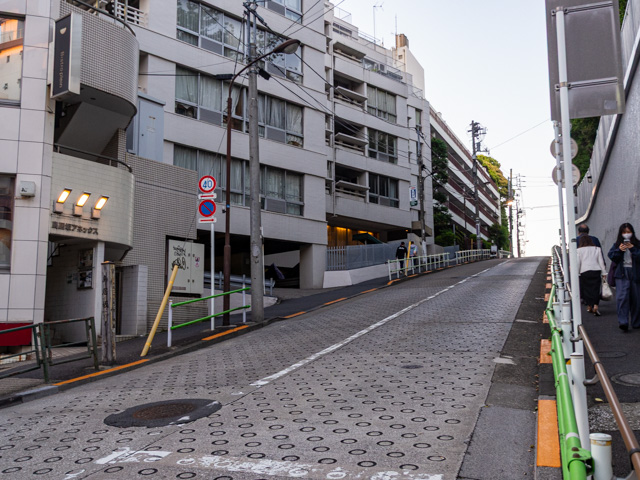 画像を別ウィンドウで表示します 画像