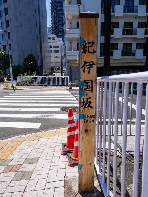 画像を別ウィンドウで表示します 画像